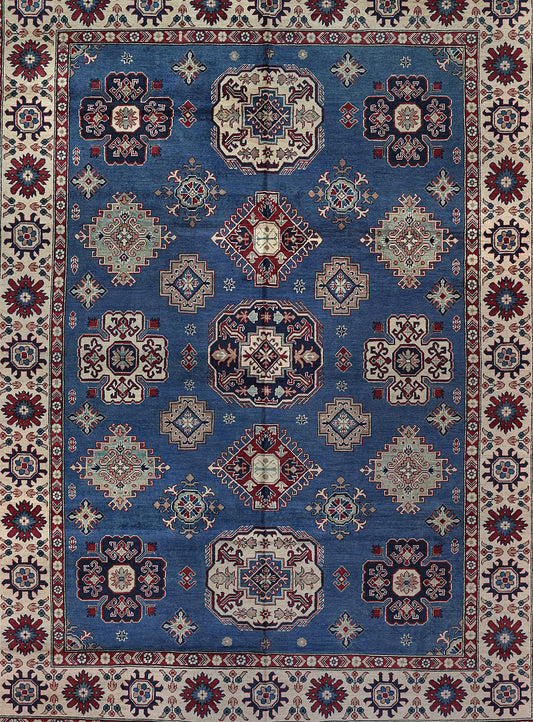 Handcrafted rug Size 8,20*11,15 ft